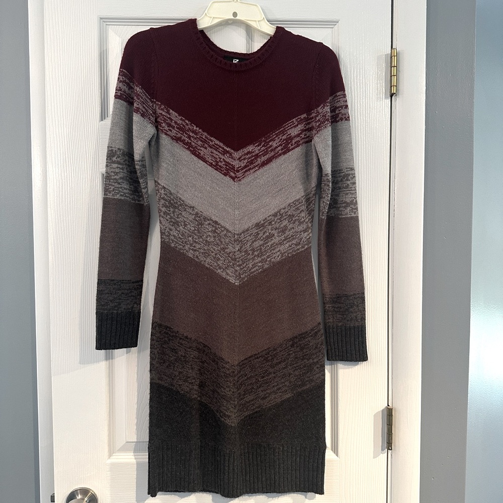iZ Byer long-Sleeve Sweater Dress - Medium